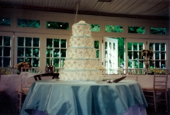 Boathouse cake